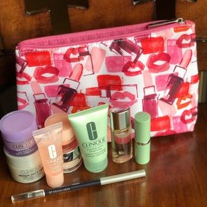BRAND NEW - CLINIQUE 10 PIECE SET